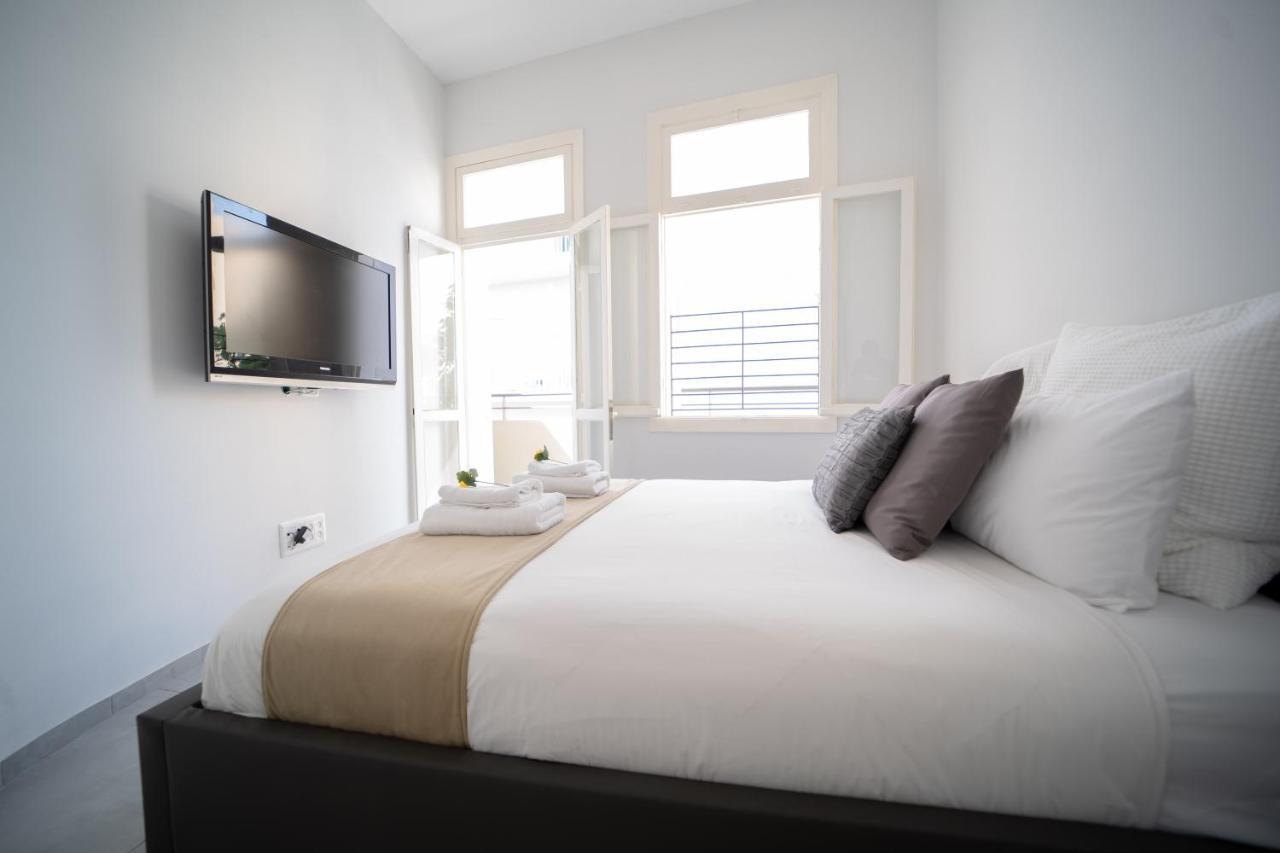 Yalarent Boutique Apartments In Jaffa'S Flea Market Тель-Авив Экстерьер фото