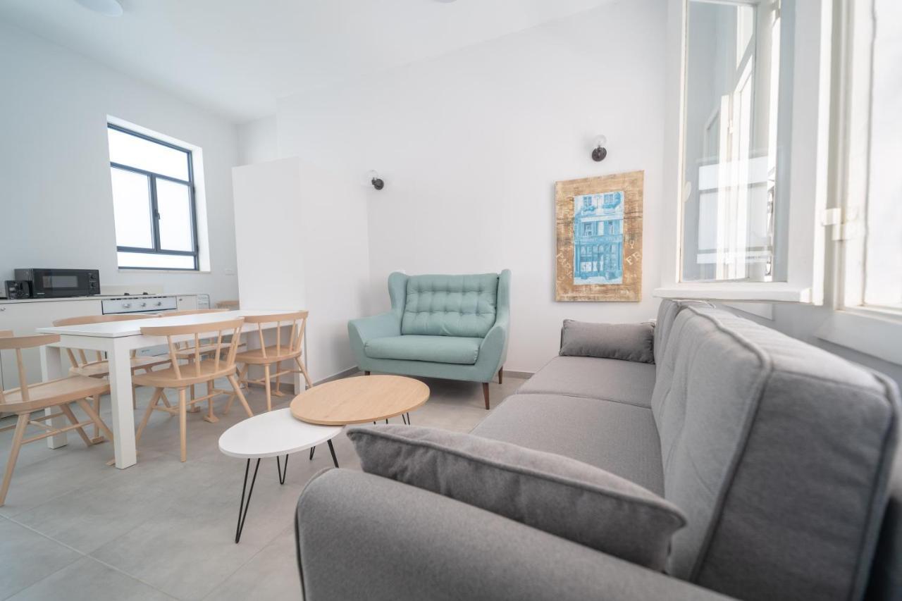 Yalarent Boutique Apartments In Jaffa'S Flea Market Тель-Авив Экстерьер фото