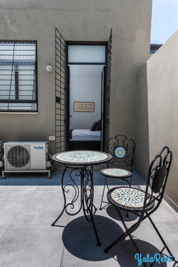 Yalarent Boutique Apartments In Jaffa'S Flea Market Тель-Авив Экстерьер фото