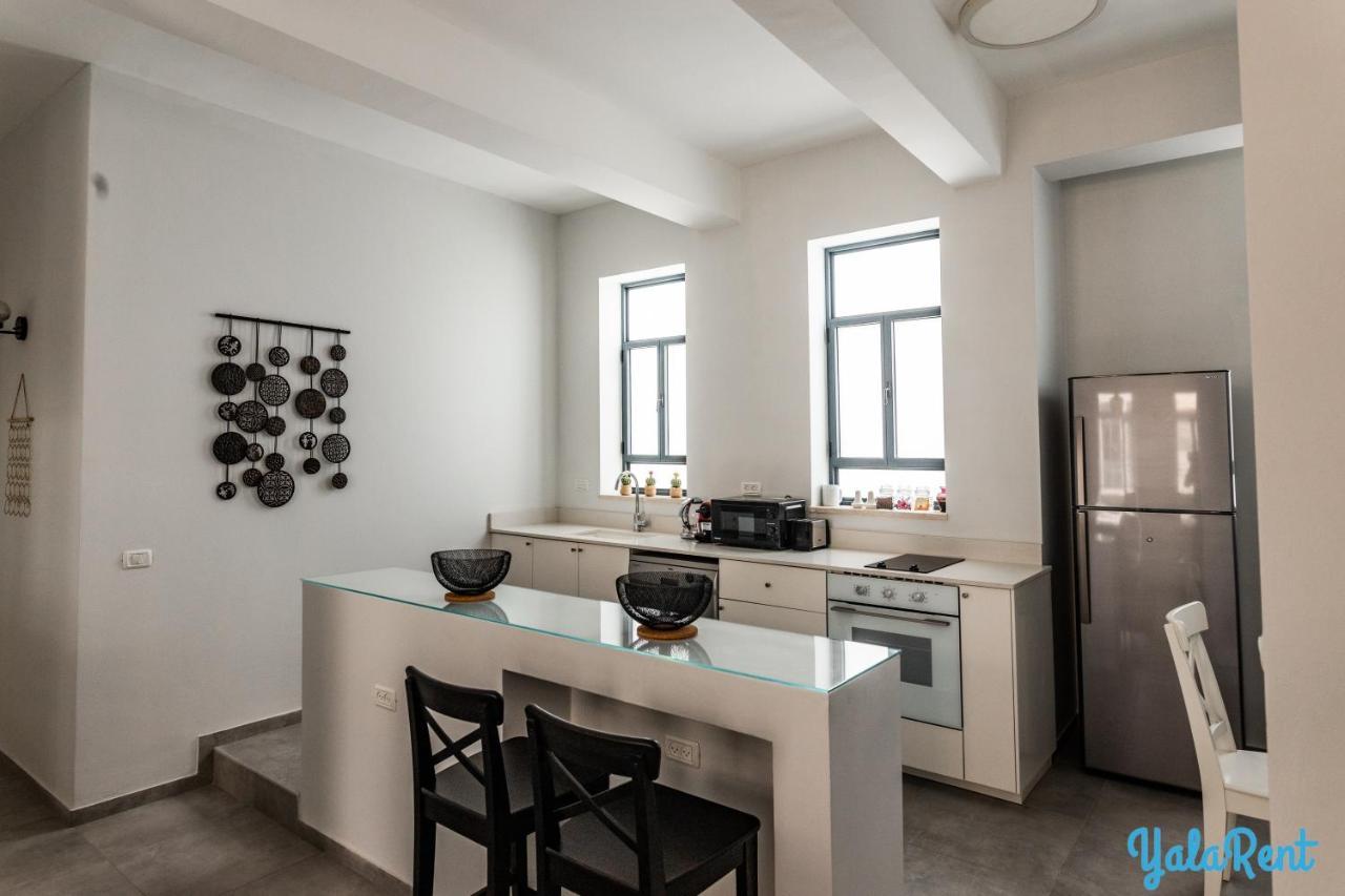 Yalarent Boutique Apartments In Jaffa'S Flea Market Тель-Авив Экстерьер фото