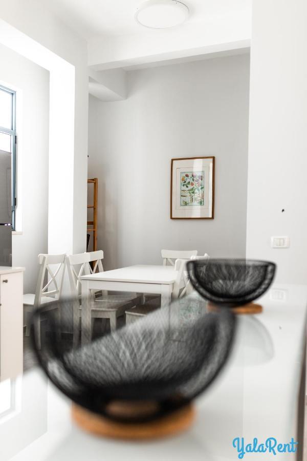 Yalarent Boutique Apartments In Jaffa'S Flea Market Тель-Авив Экстерьер фото